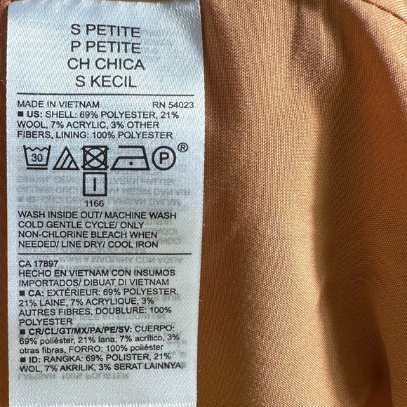 Old Navy Plaid Sherpa Jacket Petite Small Button Front Coat Tan Cream Black Warm - Picture 8 of 8